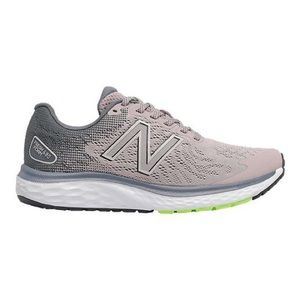 💜 Like New! New Balance 680 v7 Running Shoes
